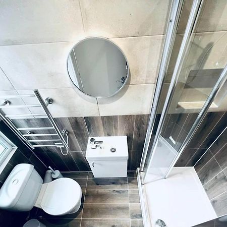 London South Charming Ensuite Look Like Hotel Designer Room Eksteriør bilde