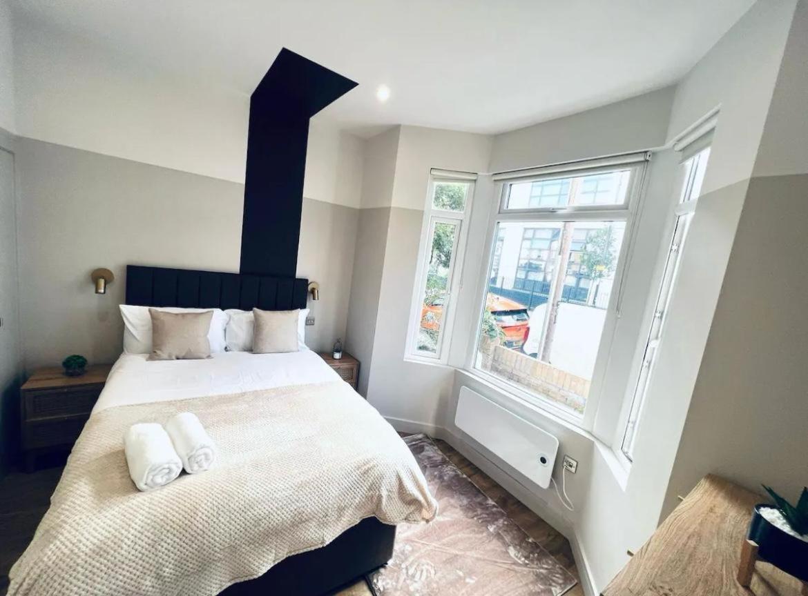 London South Charming Ensuite Look Like Hotel Designer Room Eksteriør bilde